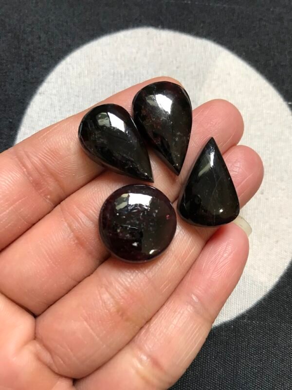 Garnet Cabochon 4 Piece Size 22-18 MM APPROX