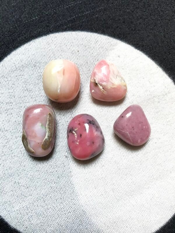 Peruvian Opal  5 Piece Size 22-15 MM Approx