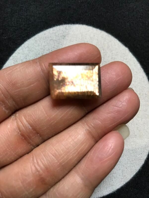 Golden Shine Sunstone 1 Piece Size 19 MM Approx