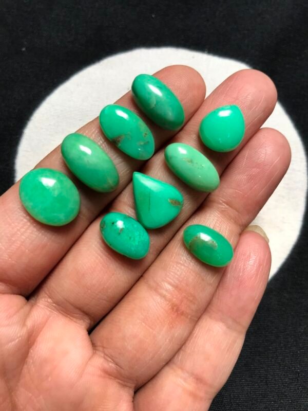 Chrysoprase Cabochon 9 Piece Size 14-9 MM Approx